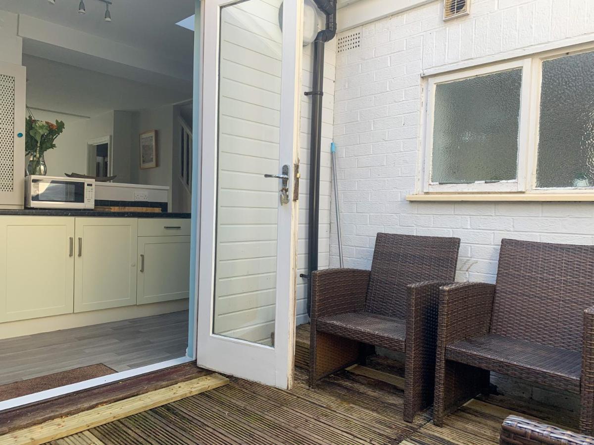 Stay In The Heart Of York At The Hampden - Free Parking - York Holiday Home Esterno foto